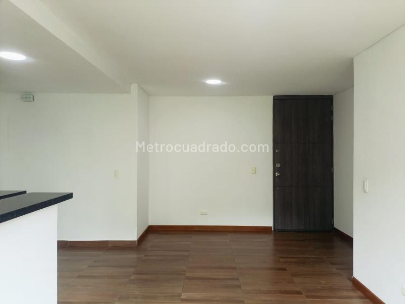 Spacious 2BR Apartment in Belen - 2