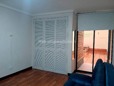 Apartamento de 3 alcobas en venta en Laureles, Medellín, 195 m² · foto 9 de 19