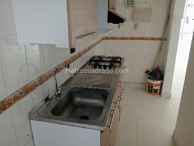 Apartamento de 3 alcobas en venta en La America, Medellín, 54 m² · foto 7 de 18