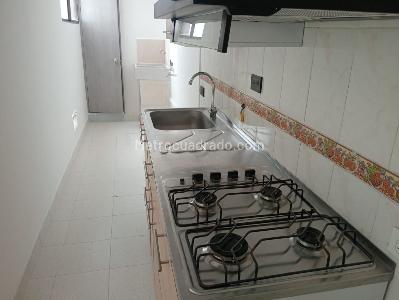 Apartamento de 3 alcobas en venta en La America, Medellín, 54 m² · foto 8 de 18