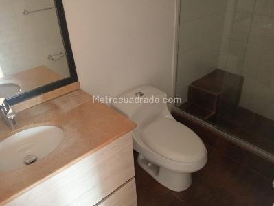 Apartamento de 3 alcobas en venta en Laureles, Medellín, 135 m² · foto 19 de 19