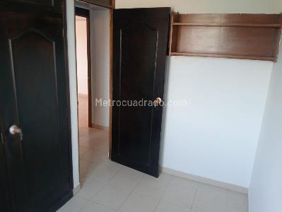 Apartamento de 3 alcobas en venta en Laureles, Medellín, 55 m² · foto 13 de 18