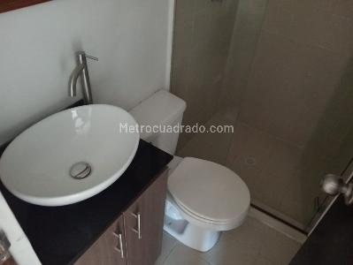 Apartamento de 3 alcobas en venta en Laureles, Medellín, 55 m² · foto 17 de 18