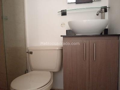 Apartamento de 3 alcobas en venta en Laureles, Medellín, 55 m² · foto 18 de 18