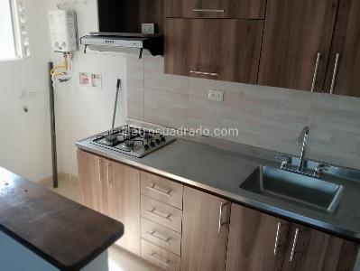 Apartamento de 3 alcobas en venta en Laureles, Medellín, 55 m² · foto 4 de 18