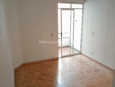 Apartamento en venta en Laureles, Medellín · foto 10 de 17
