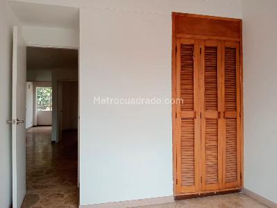 Apartamento en venta en Laureles, Medellín · foto 13 de 17