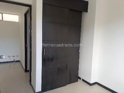 Apartamento en venta en Belen, Medellín · foto 10 de 16