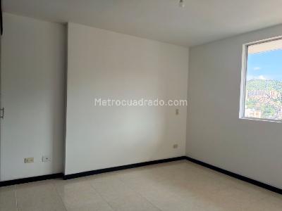 Apartamento en venta en Belen, Medellín · foto 8 de 16