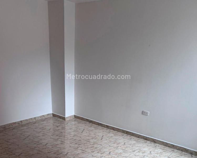 Apartamento exterior en arriendo con 3 alcobas en Itagüí - 8
