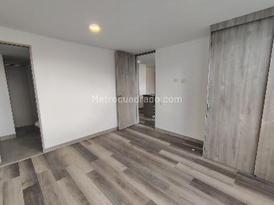 Apartamento en arriendo en Laureles, Medellín · foto 12 de 14