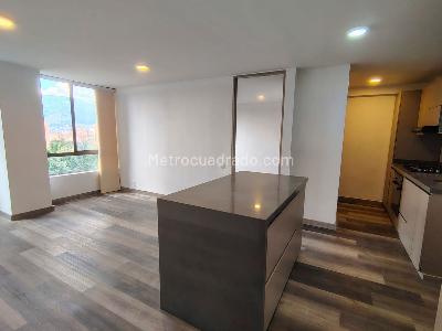 Apartamento en arriendo en Laureles, Medellín · foto 6 de 14