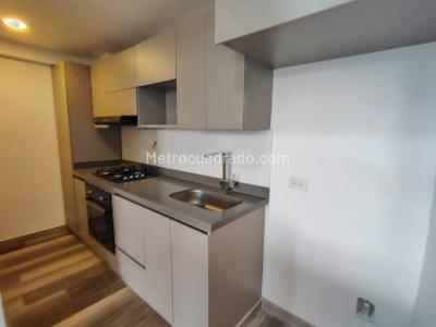 Apartamento en arriendo en Laureles, Medellín · foto 9 de 14