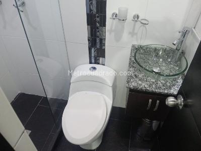 Apartamento en arriendo en Laureles, Medellín · foto 16 de 18
