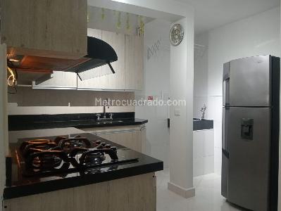 Apartamento en arriendo en Laureles, Medellín · foto 8 de 18