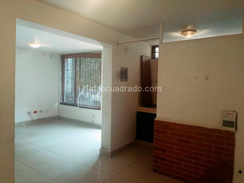 Estudio Dúplex de 1 Alcoba en Belén cerca a Vías Principales - 5