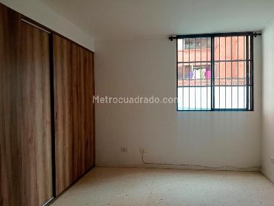 Apartamento de 2 alcobas en arriendo en Laureles, Medellín, 84 m² · foto 12 de 19