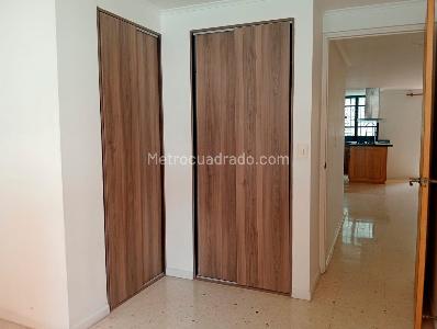 Apartamento de 2 alcobas en arriendo en Laureles, Medellín, 84 m² · foto 16 de 19