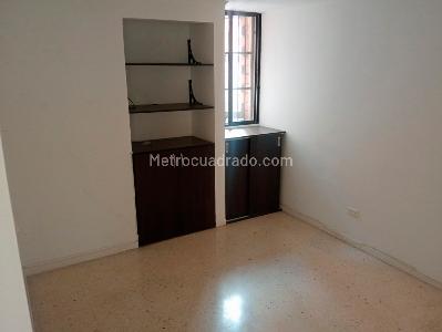Apartamento de 2 alcobas en arriendo en Laureles, Medellín, 84 m² · foto 17 de 19