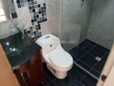 Apartamento de 2 alcobas en arriendo en Laureles, Medellín, 84 m² · foto 18 de 19