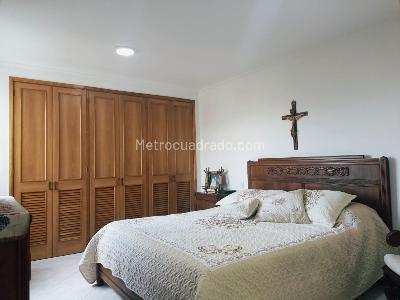 Apartamento de 3 alcobas en venta en Belen, Medellín, 95 m² · foto 10 de 18