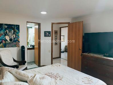 Apartamento de 3 alcobas en venta en Belen, Medellín, 95 m² · foto 11 de 18