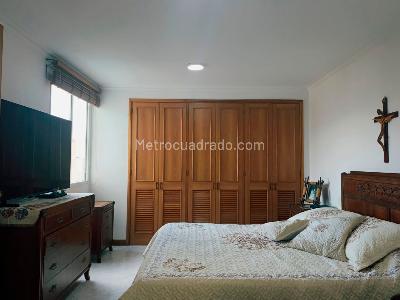 Apartamento de 3 alcobas en venta en Belen, Medellín, 95 m² · foto 12 de 18