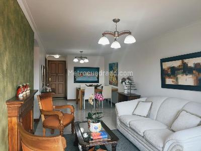 Apartamento de 3 alcobas en venta en Belen, Medellín, 95 m² · foto 3 de 18