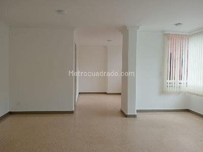 Apartamento en venta en Laureles, Medellín · foto 3 de 19