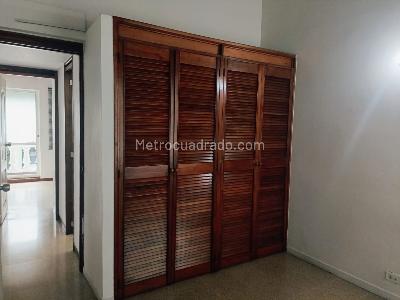 Casa de 3 alcobas en arriendo en Belen, Medellín, 230 m² · foto 11 de 17
