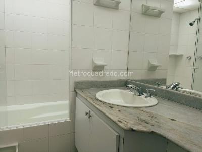 Casa de 3 alcobas en arriendo en Belen, Medellín, 230 m² · foto 17 de 17