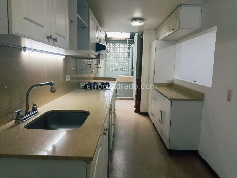 4BR House with Pool in Belen - 7