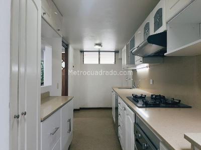 Casa de 3 alcobas en arriendo en Belen, Medellín, 230 m² · foto 8 de 17