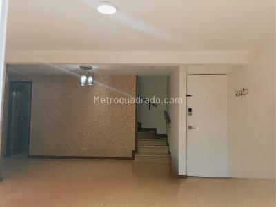 Casa en Arriendo, BELEN, Medellín