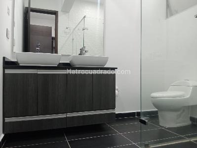 Apartamento de 4 alcobas en venta en Laureles, Medellín, 197 m² · foto 17 de 18