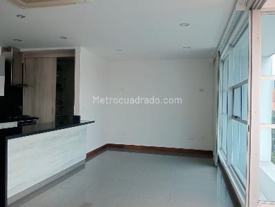 Apartamento de 4 alcobas en venta en Laureles, Medellín, 197 m² · foto 3 de 18