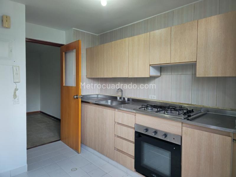 Modern 3BR Apartment in Belen - 6