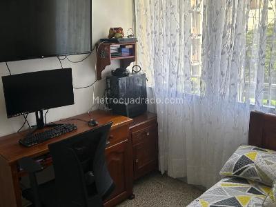 Apartamento de 3 alcobas en venta en Laureles, Medellín, 105 m² · foto 10 de 15