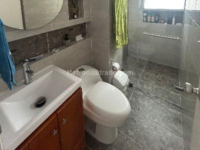 Apartamento de 3 alcobas en venta en Laureles, Medellín, 105 m² · foto 13 de 15