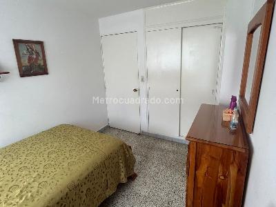 Apartamento de 3 alcobas en venta en Laureles, Medellín, 105 m² · foto 7 de 15