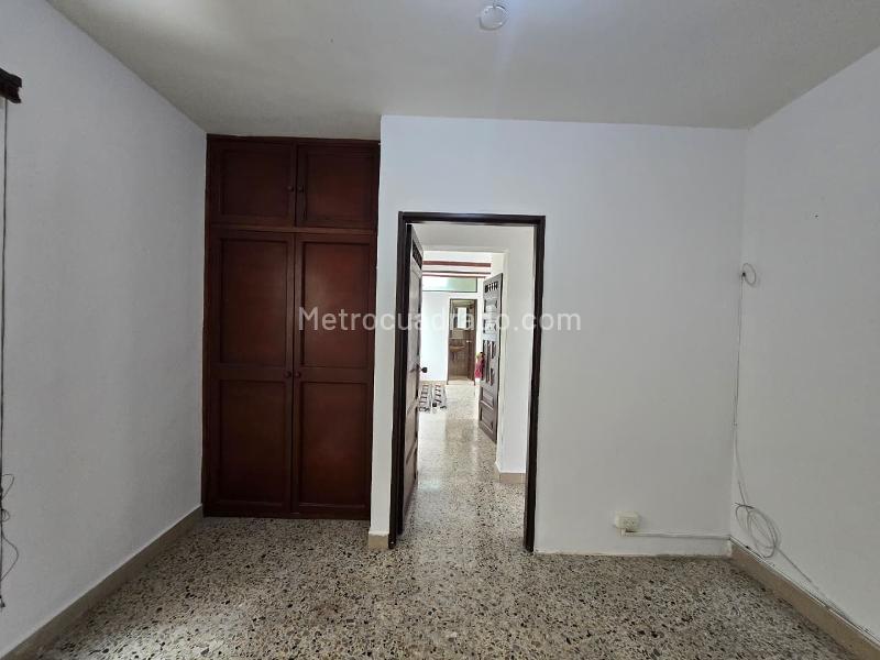 Casa Independiente de 3 Alcobas en Arriendo en Belén, Medellín - 7