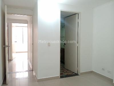 Apartamento de 3 alcobas en venta en Laureles, Medellín, 104 m² · foto 11 de 20