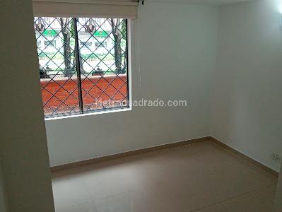 Apartamento de 3 alcobas en venta en Laureles, Medellín, 104 m² · foto 12 de 20