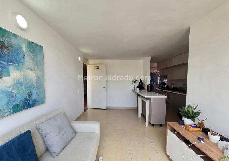 Modern 3BR Apartment in Belen