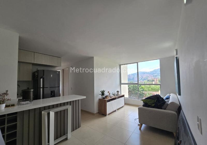 Apartamento Moderno de 3 Alcobas en Belén - 4