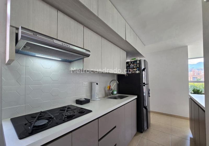 Apartamento Moderno de 3 Alcobas en Belén - 7