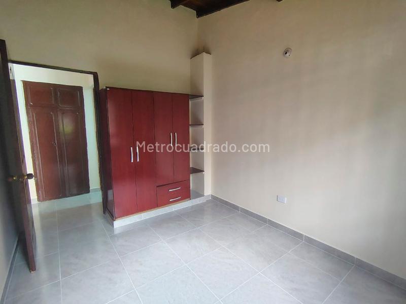 Independent 3BR House for Rent in Belen - 8