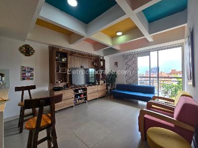 Apartamento en venta en Belen, Medellín · foto 2 de 14