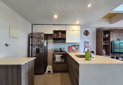 Apartamento en venta en Belen, Medellín · foto 5 de 14