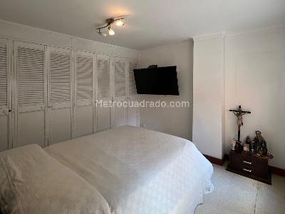 Apartamento en arriendo en Laureles, Medellín · foto 11 de 14